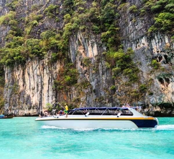 Phi Phi island tour by speedboat - Phuket - pictures of the speedboat