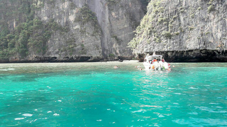Premium Phi Phi & Bamboo Island experience by speedboat