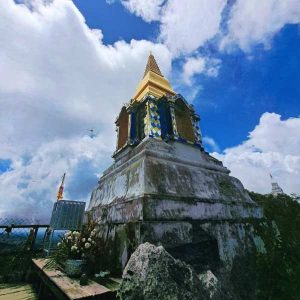 Exclusive Lampang tour from Chiang Mai - Chiang Mai tours - Chiang May excursions - Chaeson National Park with Wat Phra Bat Pupha Daeng Temple
