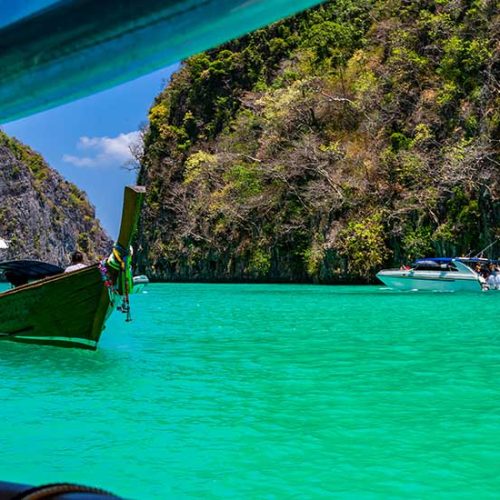Phi Phi island tour package at Phi Phi Tour Best Price