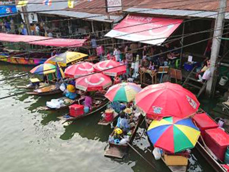 About the Amphawa Floating Market