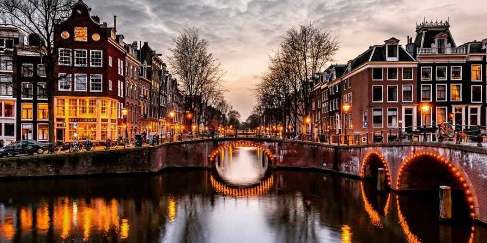 Vacation ideas to discover the top Amsterdam attractions