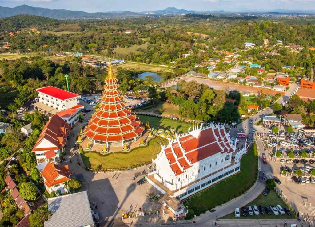The most interesting temples in Chiang Rai Thailand