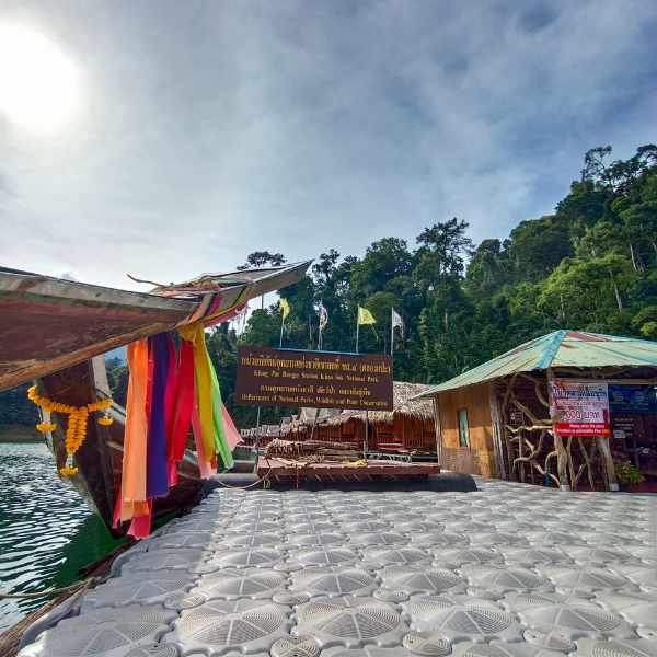 Cheow Lan Lake tour from Khao Sok Resorts and Hotels