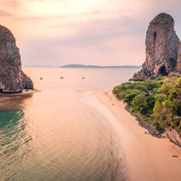 Phi Phi and James Bond Island Tour and the famous Railay beach - Krabi