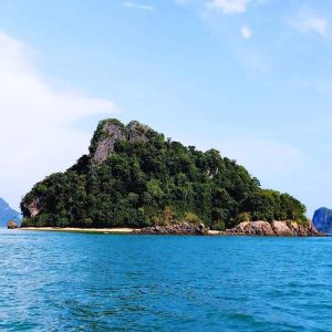 Get ready for the most comprehensive tour of Krabi and Hong Island, departing from Phuket