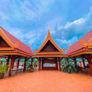 Our James Bond Island Speed Catamaran Tour gets to the famous Koh Panyee Island