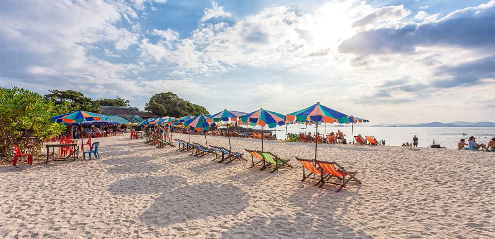 Professional Operators vs. Budget Traps Premium Phi Phi Island Tour from Kamala Beach Starting at $55