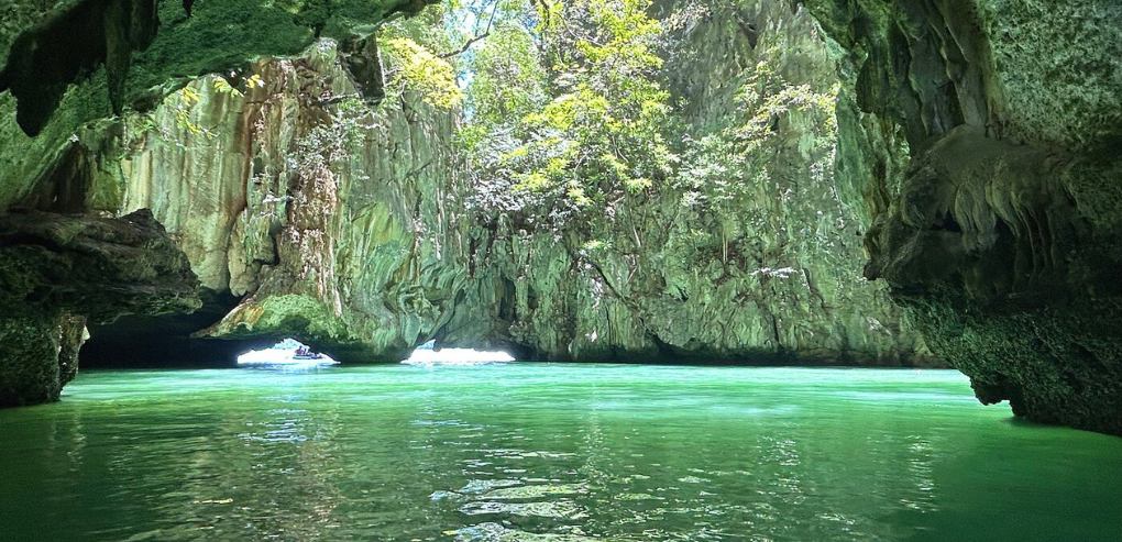 The James Bond Island Tour from Karon Beach delivers unmatched value through all-inclusive premium speedboat adventures starting at $55
